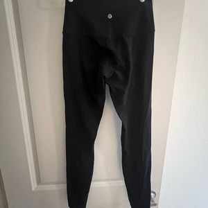 Black Lululemon Align Legging, Size 6
